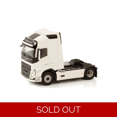 WHITE LINE VOLVO FH5 GLOBETROTTER XL 4X2 title=